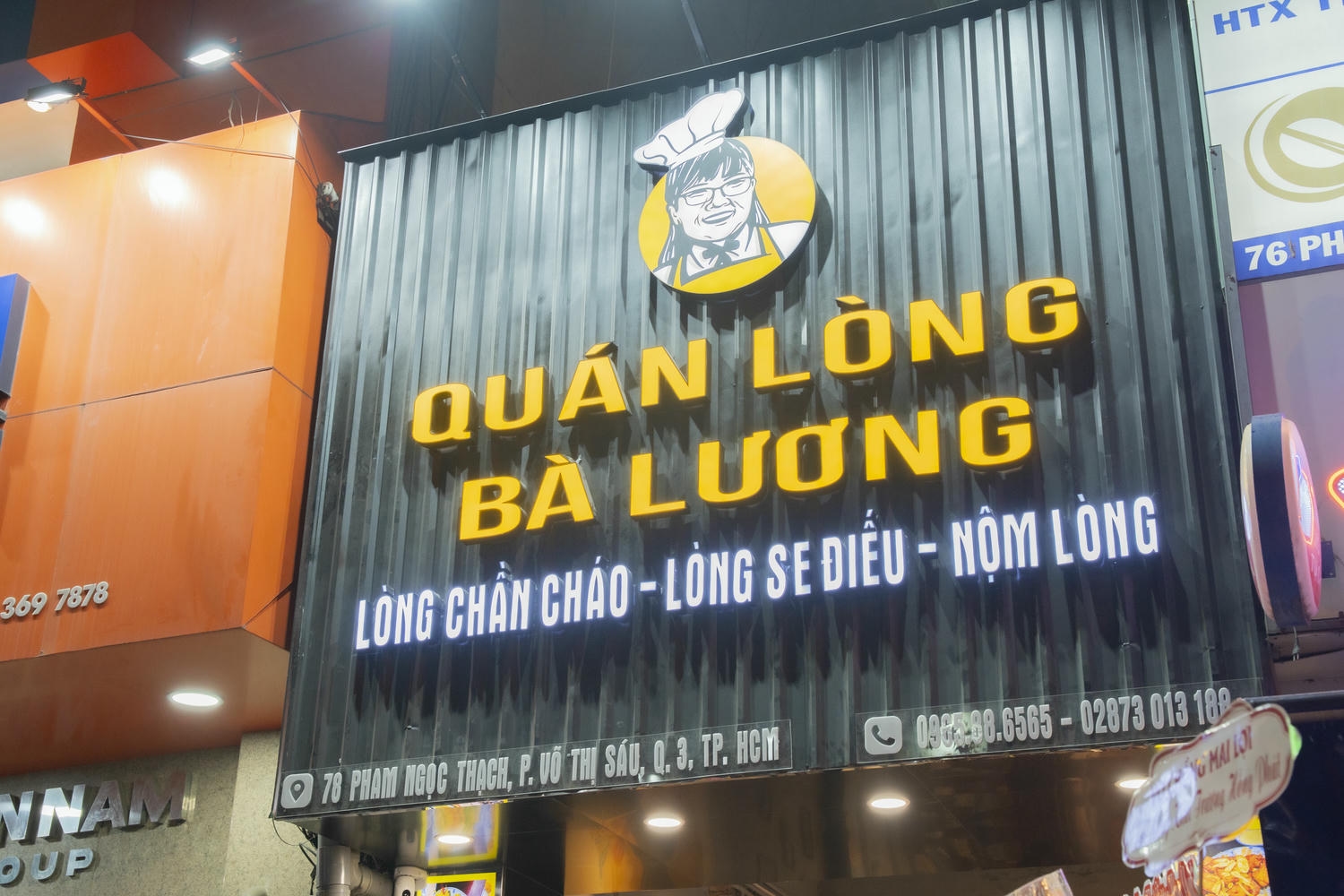 Quán lòng gia truyền Hà Nội tại Sài Gòn